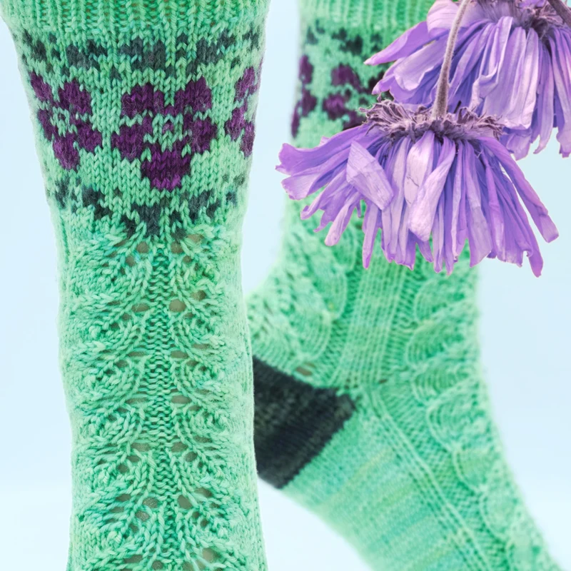 Julie's Flowers and Les Couleurs de Audrey Socks - Knitting pattern and Optional kits