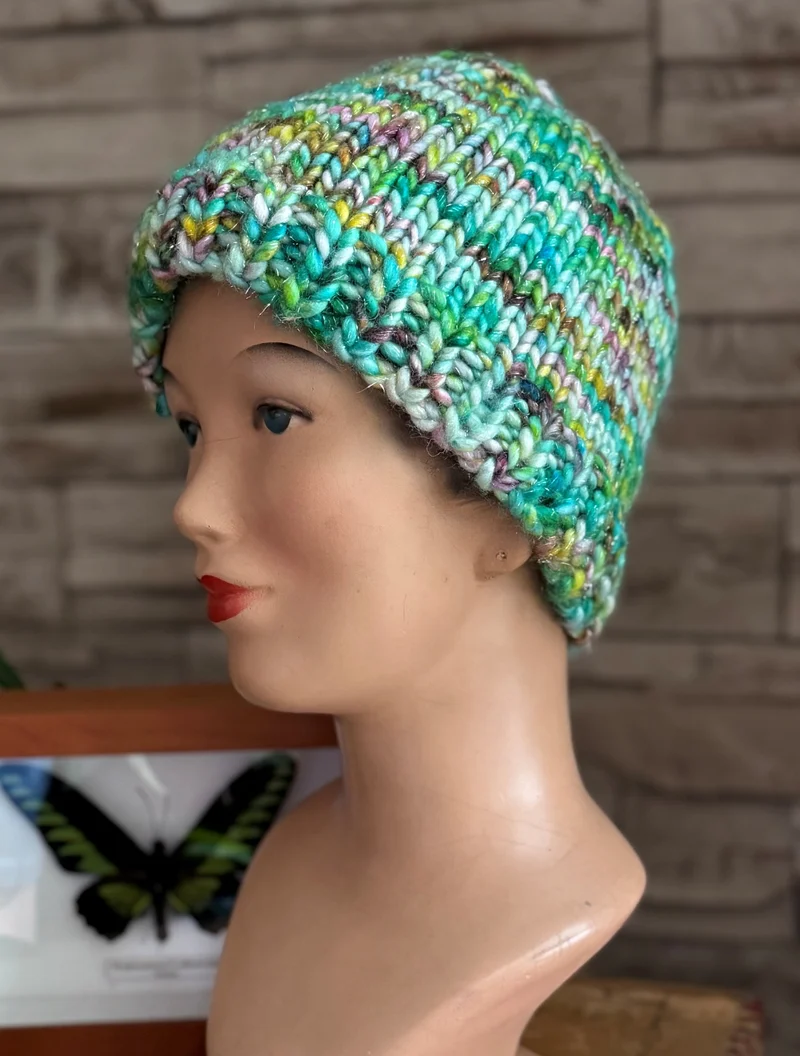 Bellezza Hat - Free Knitting Pattern and Optional kit