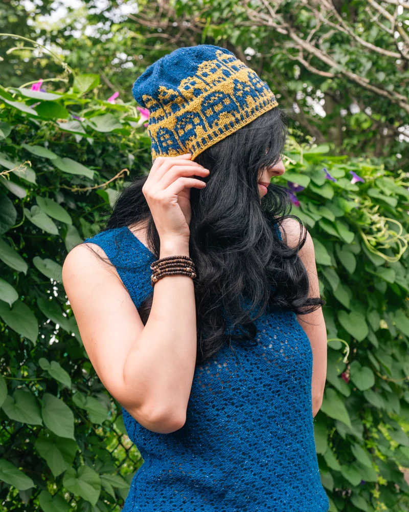 Les Gens de la Ville Hat - FREE Knitting pattern and Optional kit