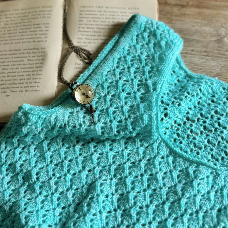 Summer Lace Tank - Knitting pattern and Optional kits
