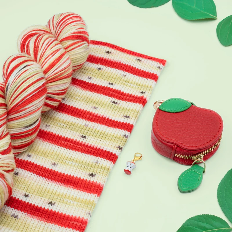 Limited Edition Kit Apple - Yarn and Accessories
