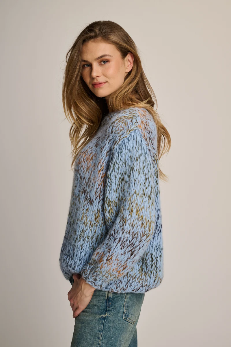 Amy Pullover Round Neck Pastel Blue Multi