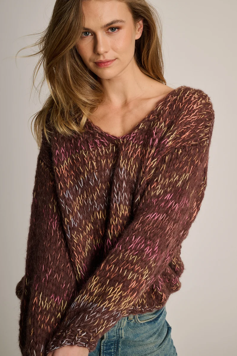 June Pullover V-Neck Chocolate Brown Multi