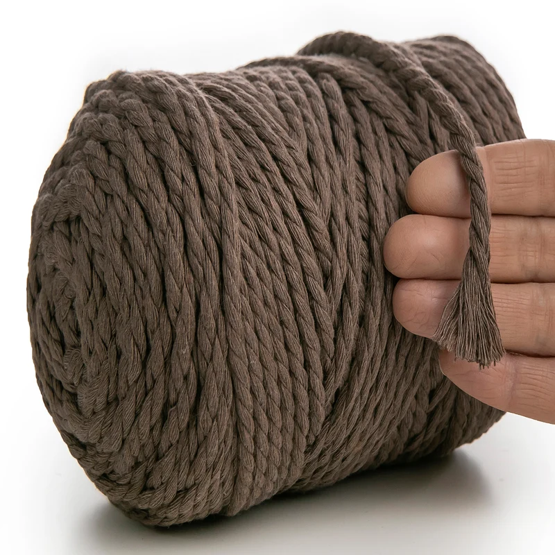 BROWN MACRAMÉ ROPE 6 MM, 100 M