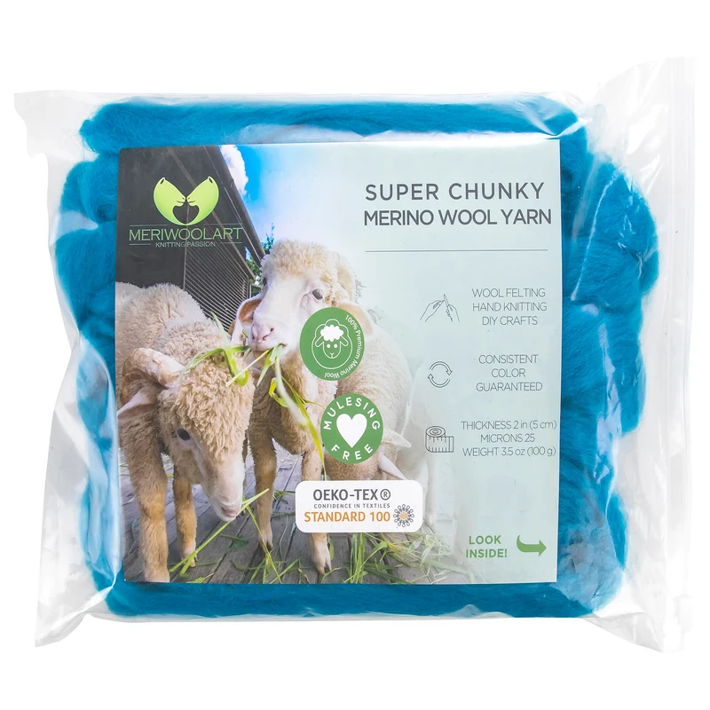 TURQUOISE SUPER CHUNKY MERINO WOOL 4-5 CM, 25 MICRONS
