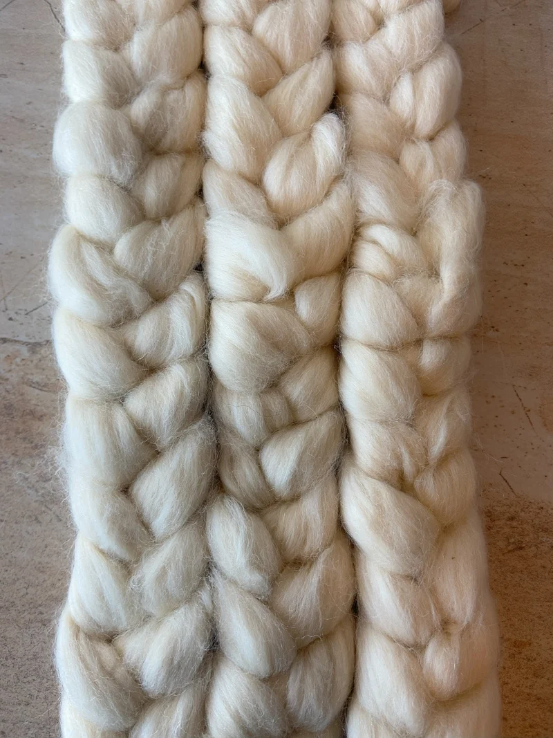 YAK TOP NATURAL WHITE