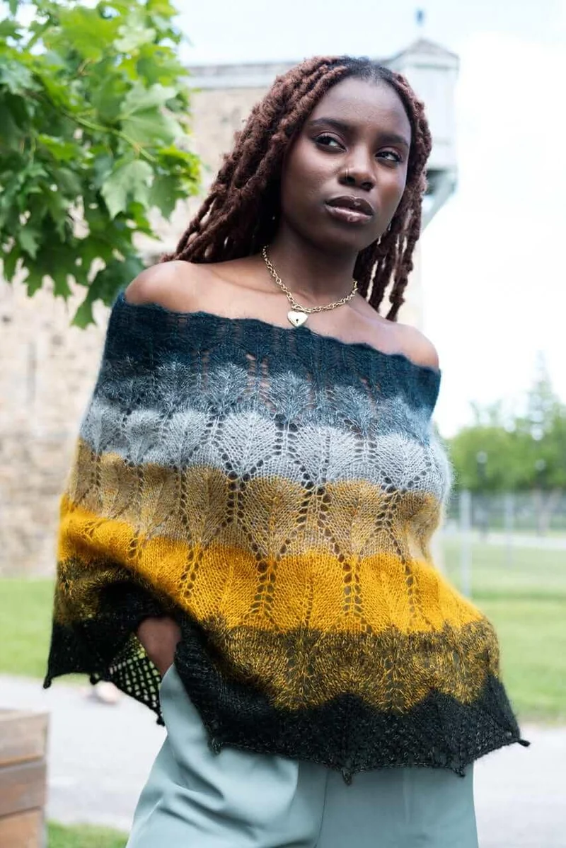 Défilé de Fées Poncho - Knitting pattern and Optional Kit