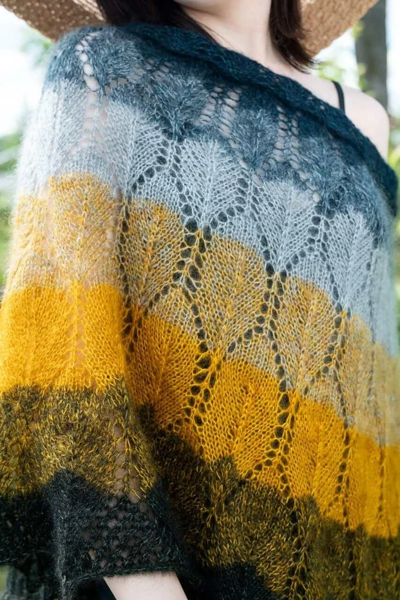 Défilé de Fées Poncho - Knitting pattern and Optional Kit