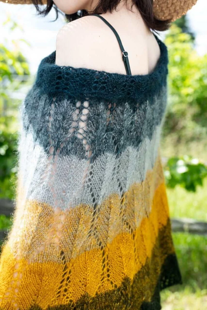 Défilé de Fées Poncho - Knitting pattern and Optional Kit