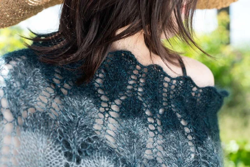 Défilé de Fées Poncho - Knitting pattern and Optional Kit