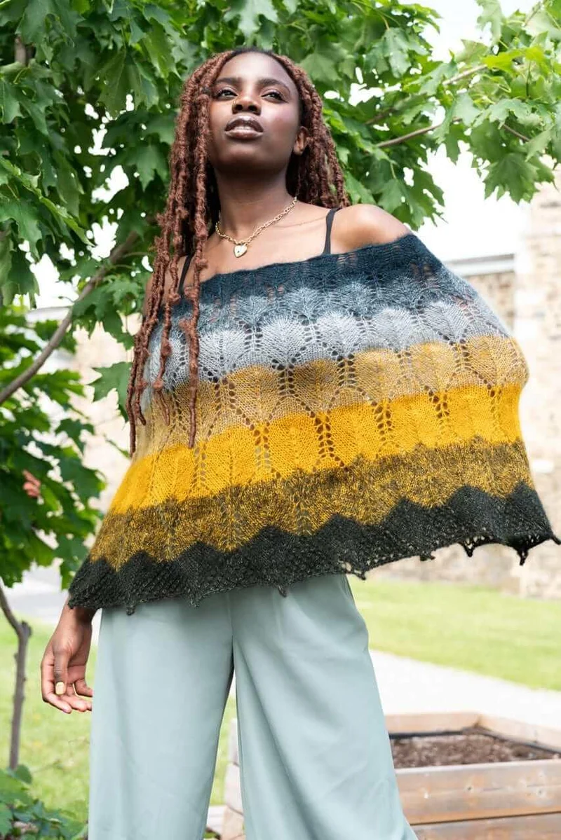 Défilé de Fées Poncho - Knitting pattern and Optional Kit