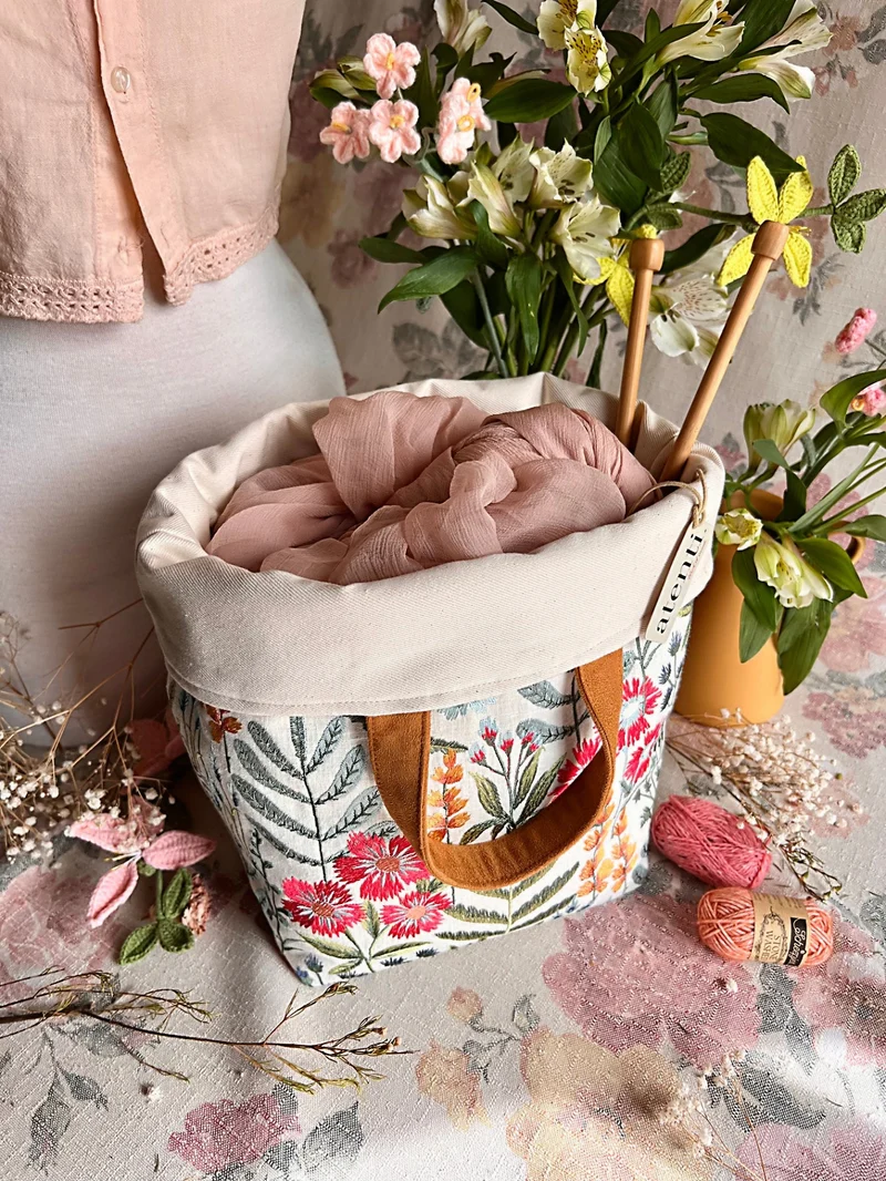 Atenti Wildflower Hope Basket