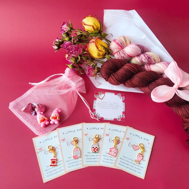 The Aphrodite's socks - Knitting pattern and Optional Limited Edition Kit