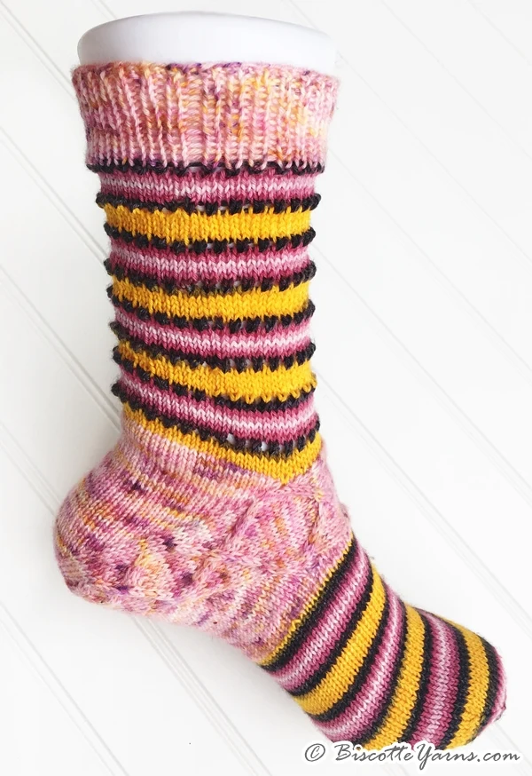 Mary-Jane Memories Socks - Knitting pattern
