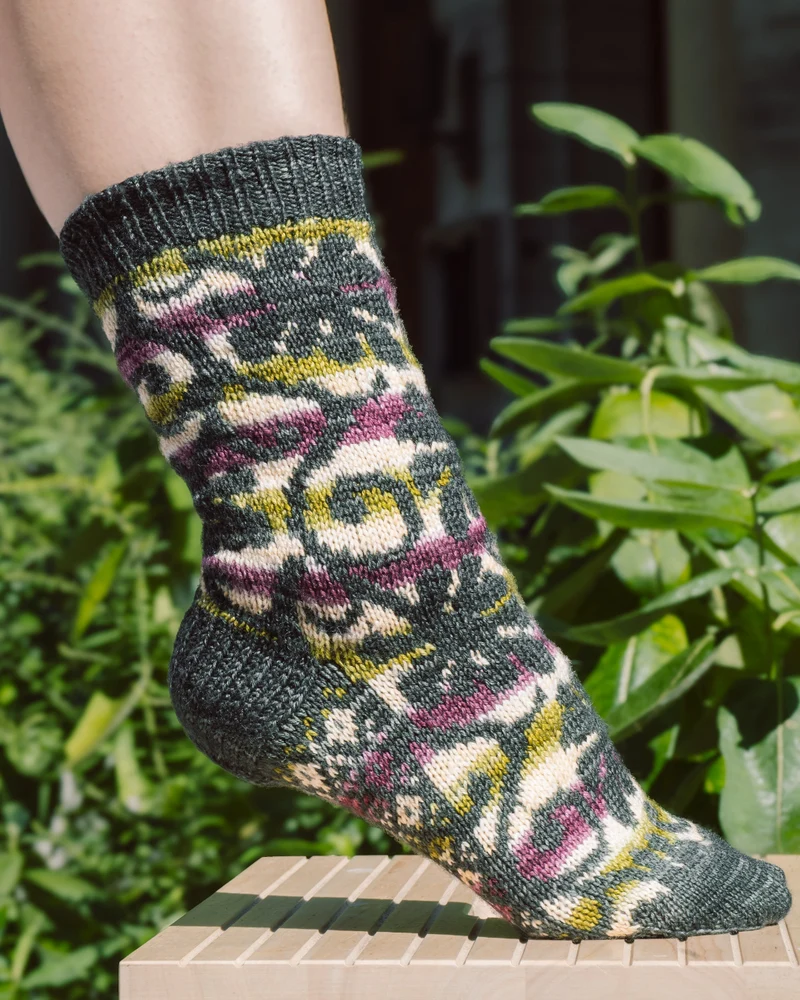 Botanical Vines Socks - Knitting pattern and Optional kit