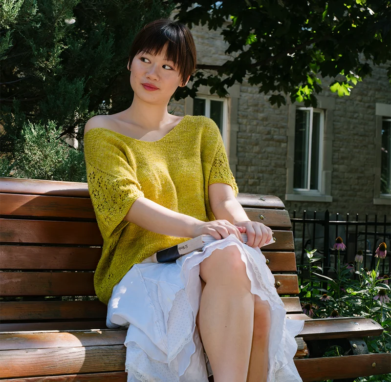 Gabrielle Short Sleeves Pullover - Knitting pattern and Optional kits