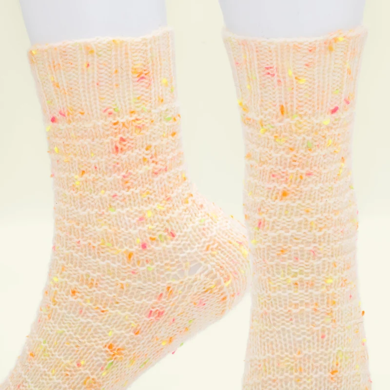 Pop Rocks Socks | Knitting pattern and Optional kit
