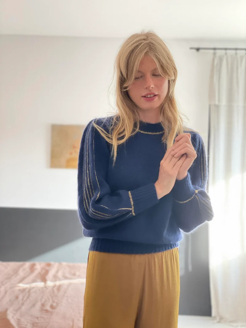 Pull Alix mohair Marine et doré.