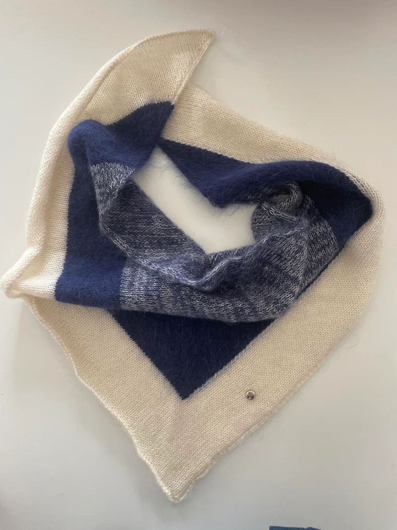 Le bandana à tricoter.