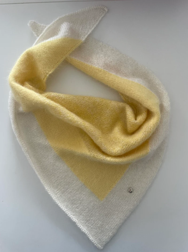 Le bandana à tricoter.
