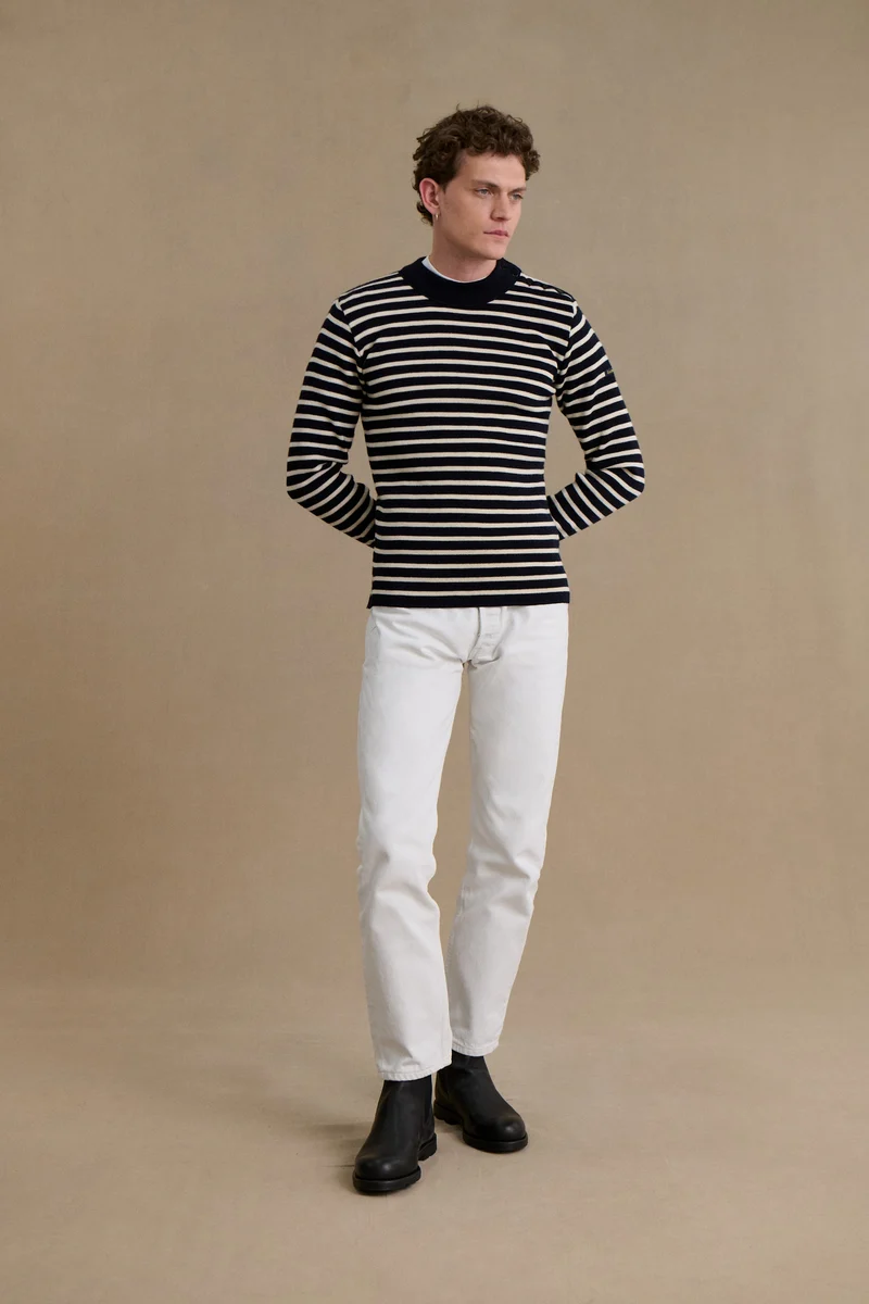 Pull marin rayé marine et écru pour homme