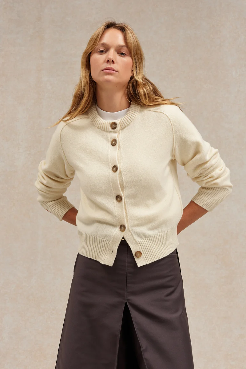 Cardigan écru en laine mérinos pour femme