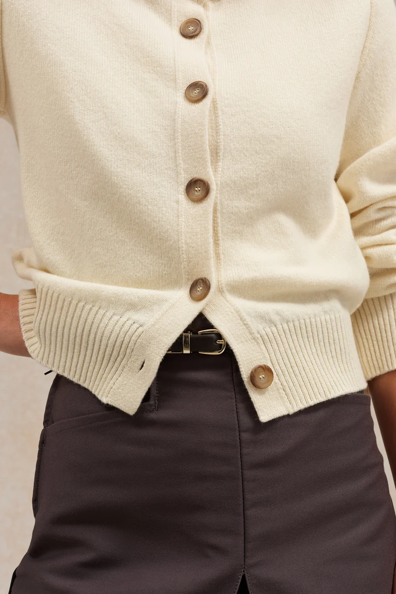 Cardigan écru en laine mérinos pour femme