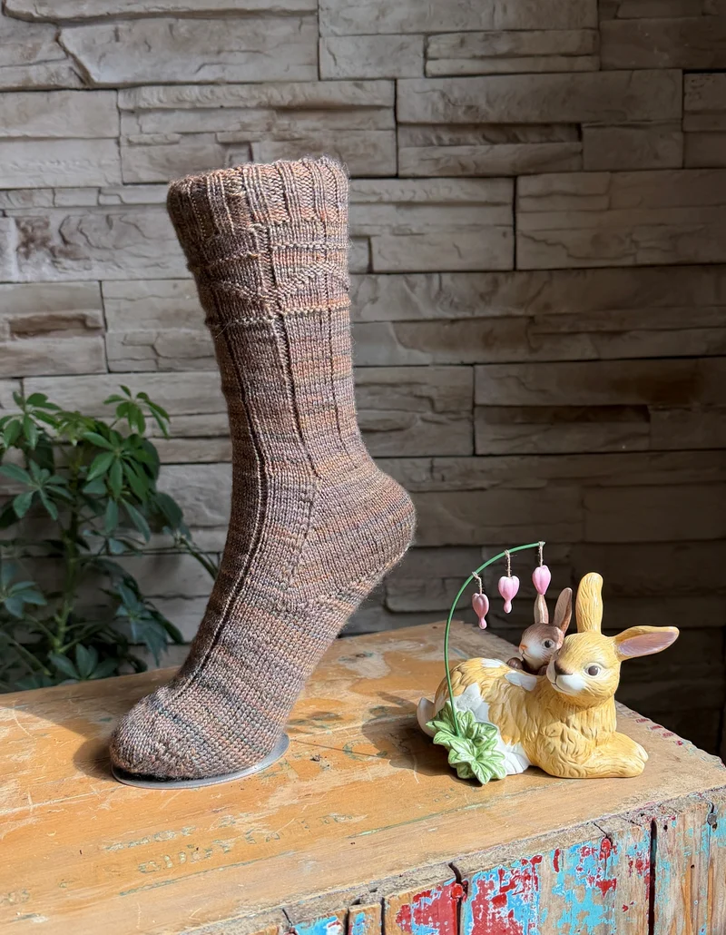 Charlie's Brown Socks | Knitting Kit