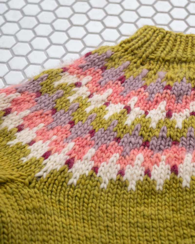 Cardigan Pop Art - Knitting Pattern and Optional Kits