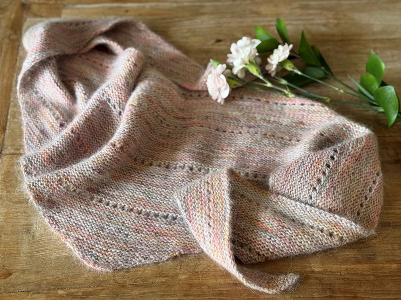 An Italian Spring Shawlette - Yarn kit