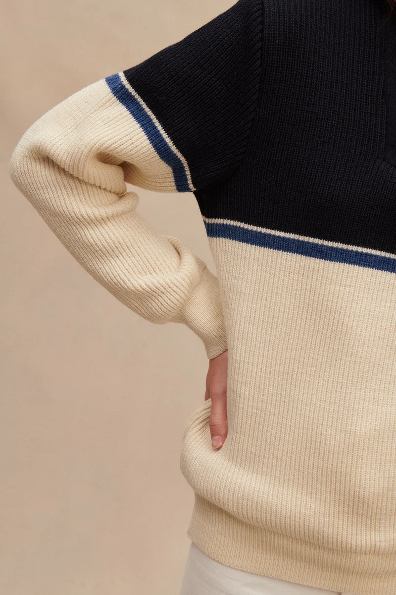 Pull camionneur écru et bleu marine pour femme