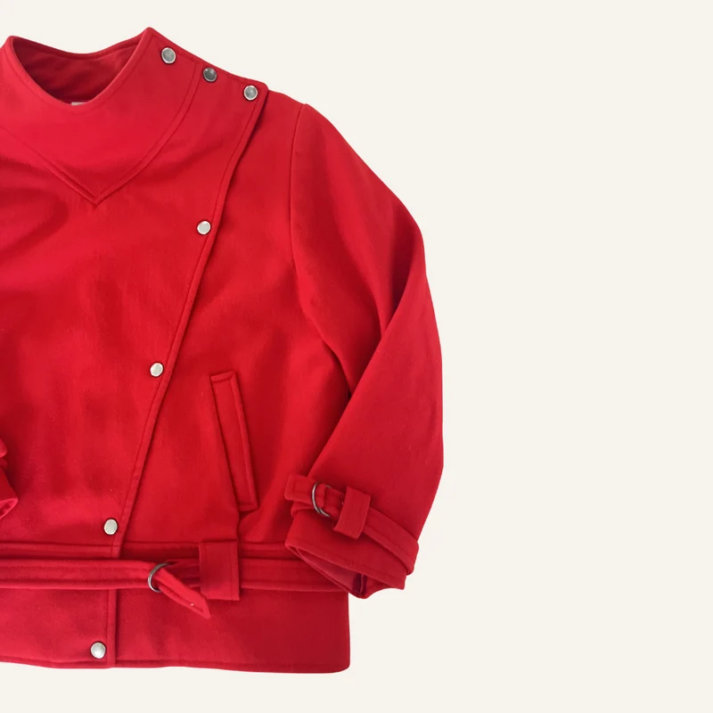 Manteau court rouge en laine pour femme - Seconde main