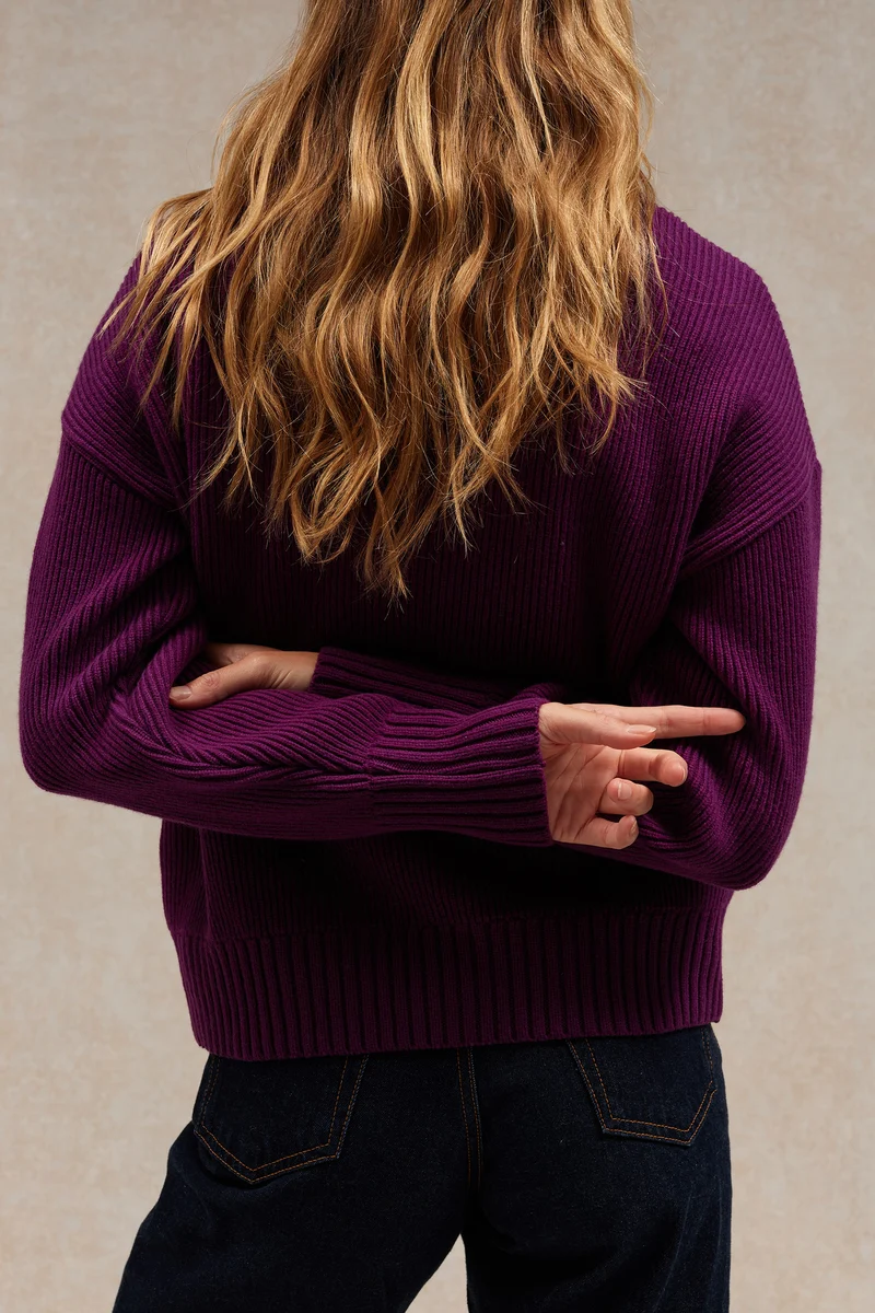 Pull femme col rond prune à côtes anglaises