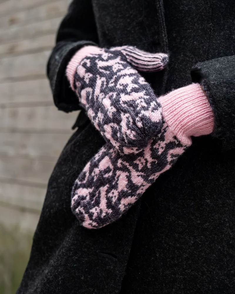Chat-astrophe Mittens - Knitting pattern and Optional limited edition kit