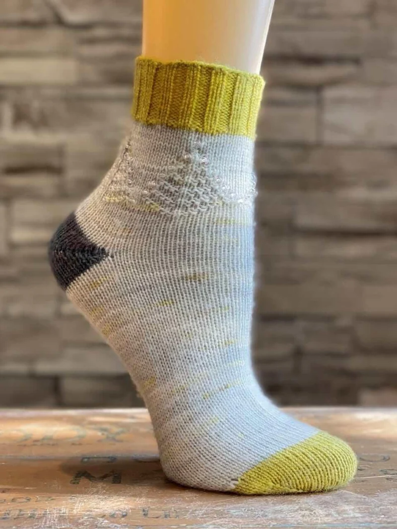 Frosted Branches Socks | Knitting pattern and Optional kits