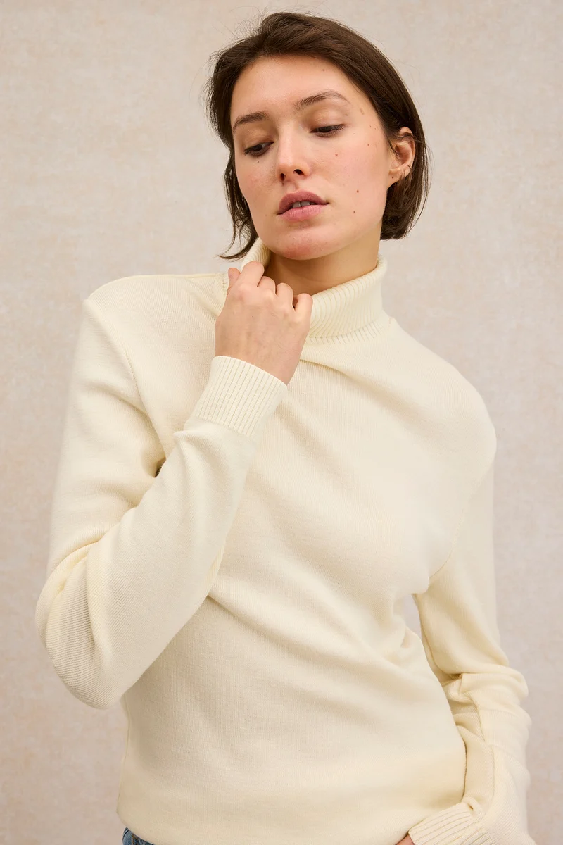 Pull col roulé Marine nationale écru en laine mérinos pour femme