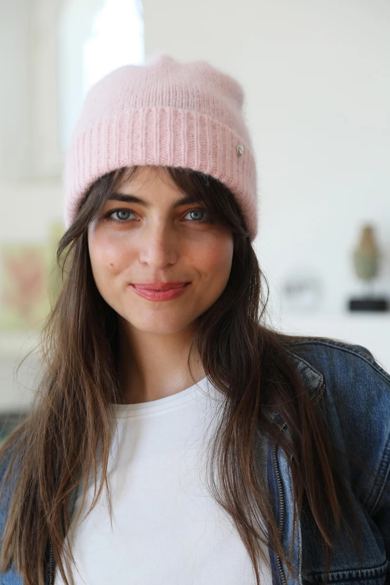Le bonnet en Angora - 2 couleurs