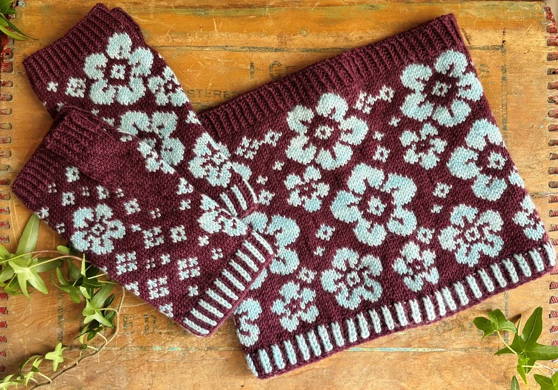 Deflora Mitts and Cowl | Knitting Kit