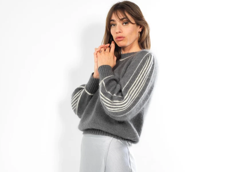 Pull Alix mohair à lignes écrues.