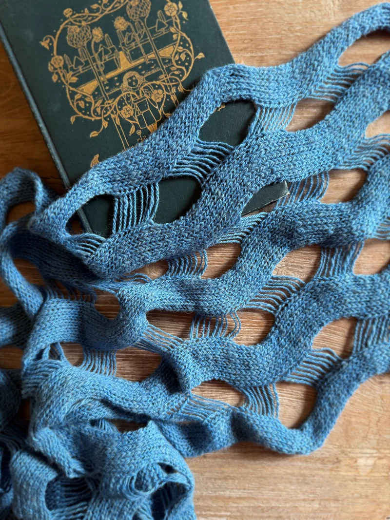 Winds of the South Scarf | Knitting pattern and Optional Kit