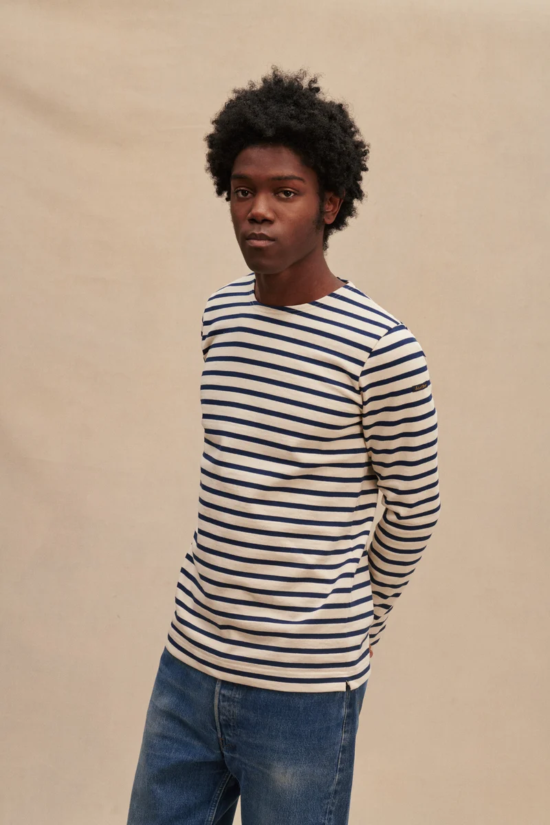 Marinière en coton épais écru et bleu marine pour homme