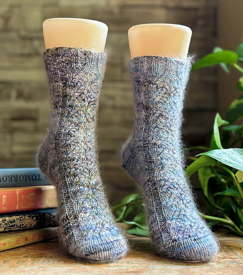 CLOUD 9 Socks | Free Knitting pattern and Optional kits