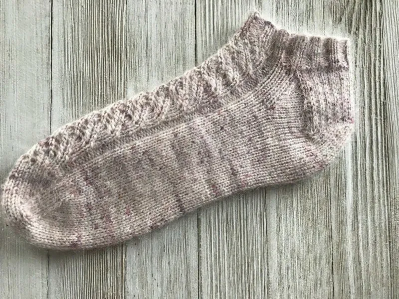 CLOUD 9 Socks | Free Knitting pattern and Optional kits