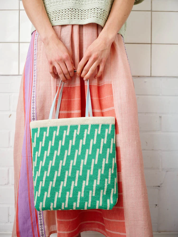 Let's Crochet by Laine Magazine
