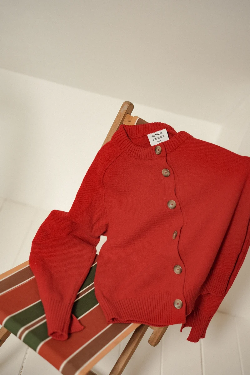 Cardigan rouge en laine mérinos pour femme