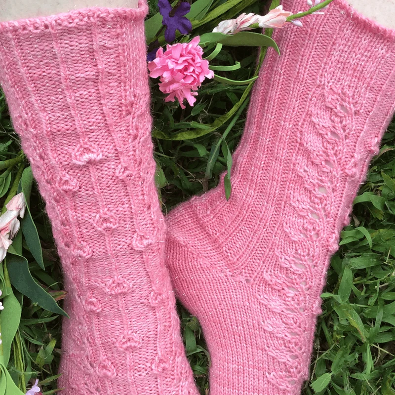 Petites Fleurs Free Sock Pattern