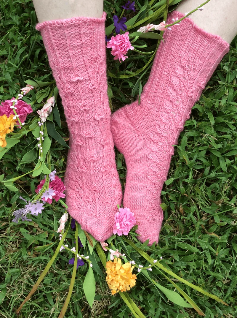 Petites Fleurs Free Sock Pattern