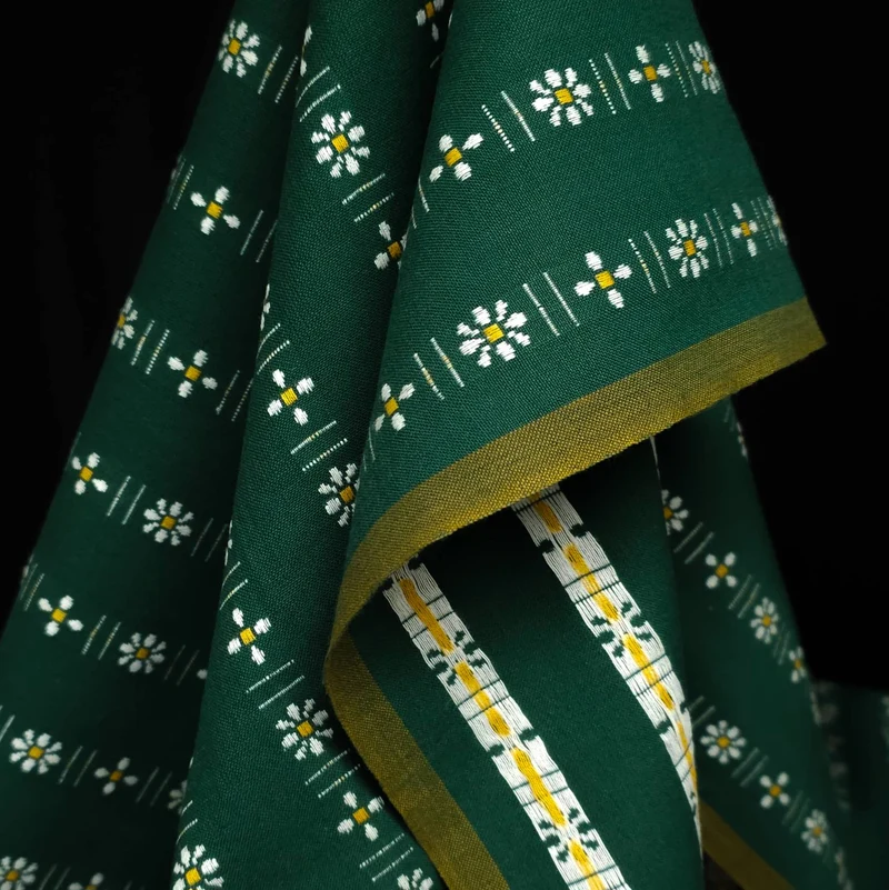 Forest Forage Daisies | Coton tissé teint | Fableism