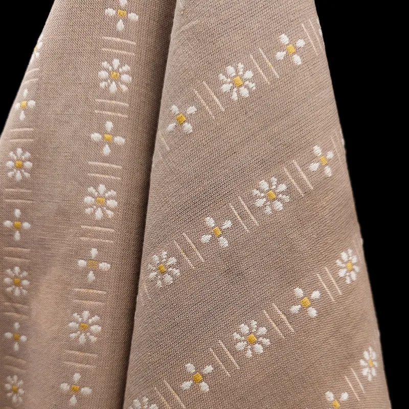 Forest Forage Daisies | Coton tissé teint | Fableism