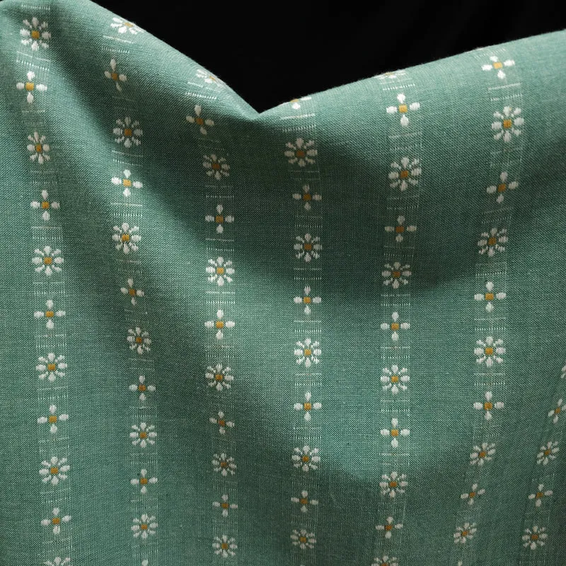 Forest Forage Daisies | Coton tissé teint | Fableism